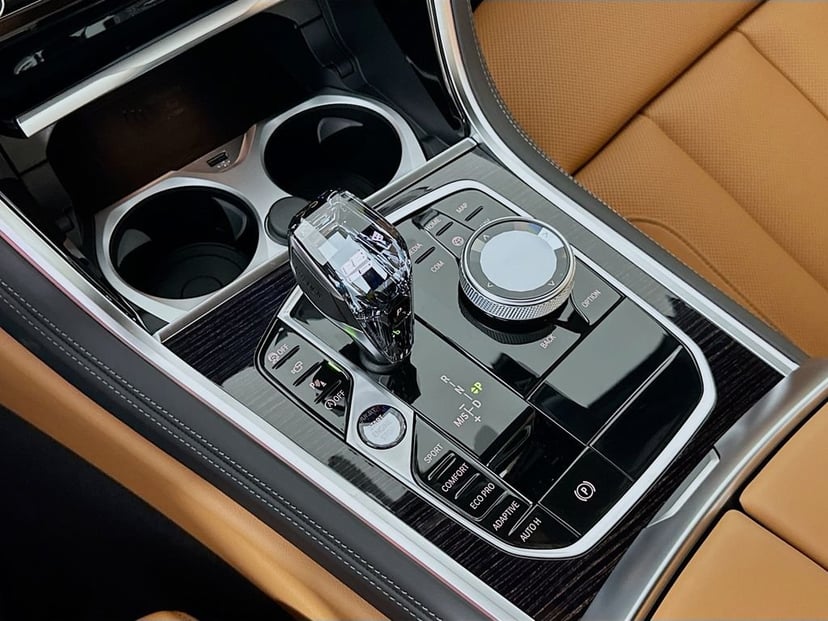 2026 BMW 8 Series - Image 15