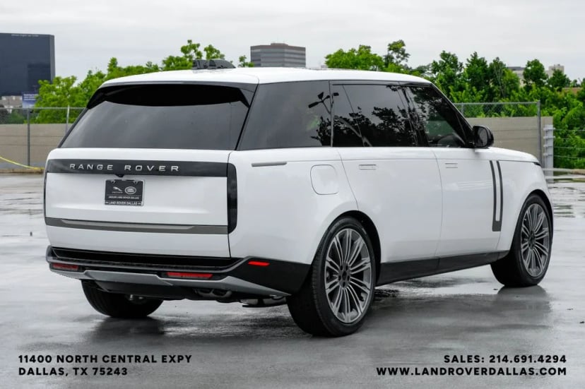 2026 Land Rover Range Rover - Image 6