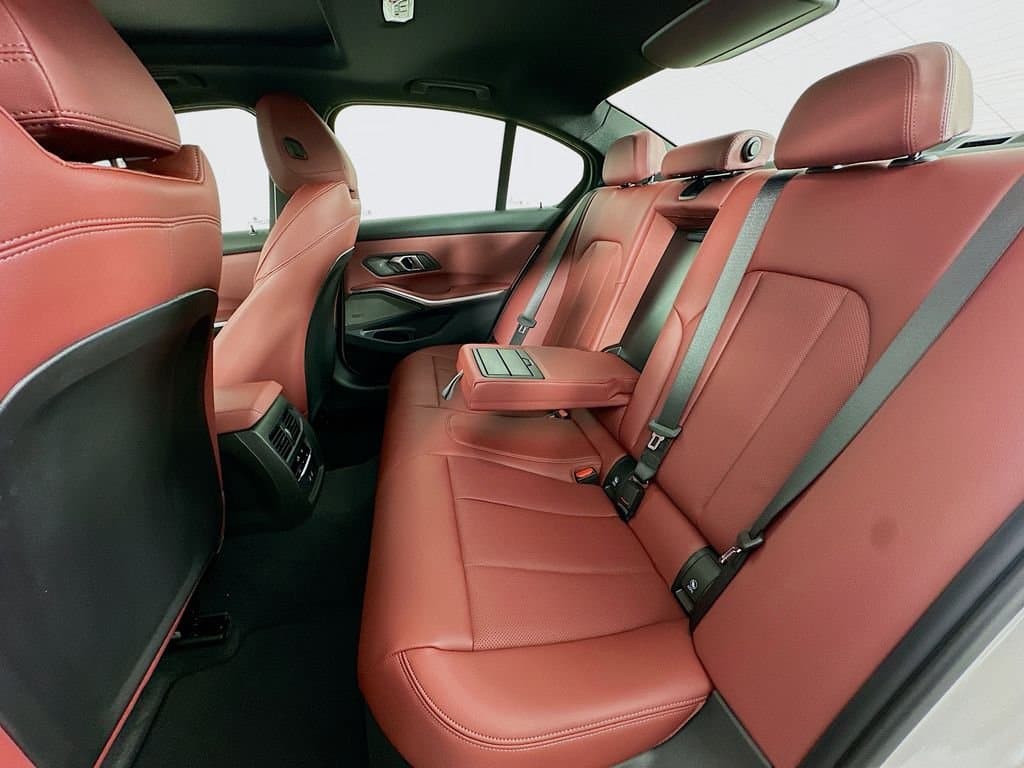 2026 BMW 3 Series - Image 17