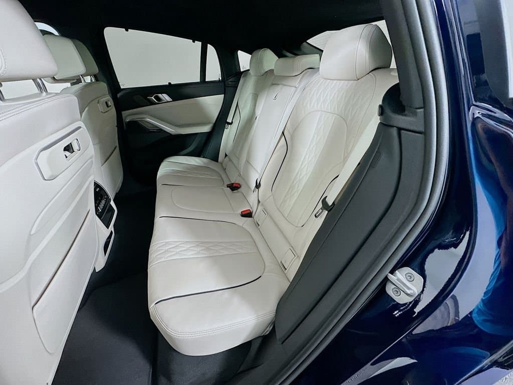 2026 BMW X6 - Image 17