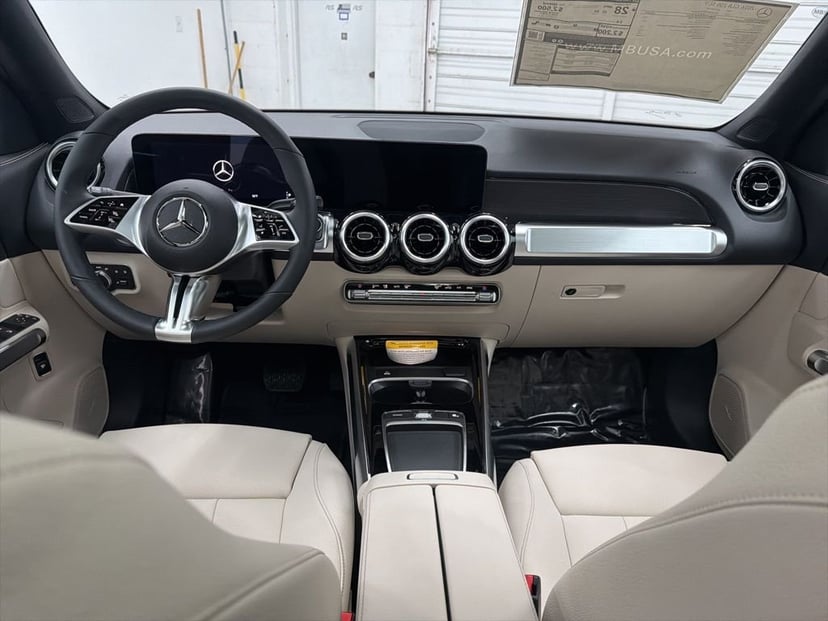 2026 Mercedes-Benz GLB - Image 22