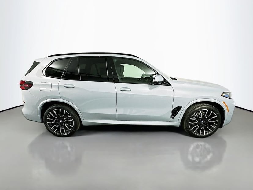 2026 BMW X5 - Image 4