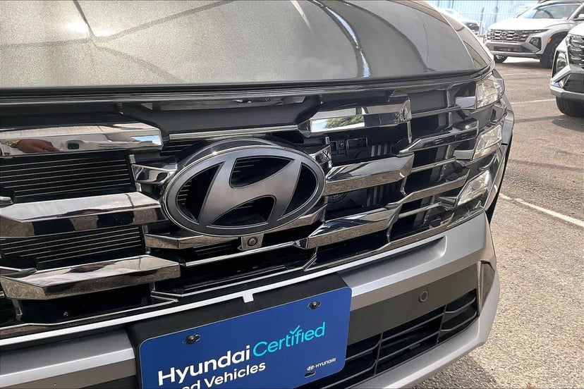 2025 Hyundai Tucson Hybrid - Image 30