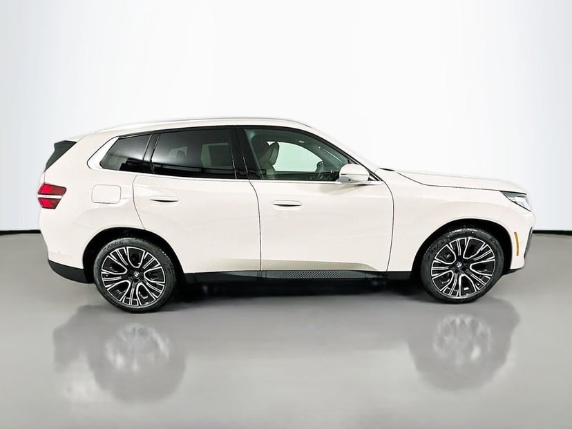 2026 BMW X3 - Image 4
