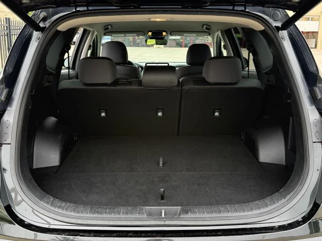 2023 Hyundai Santa Fe - Image 29