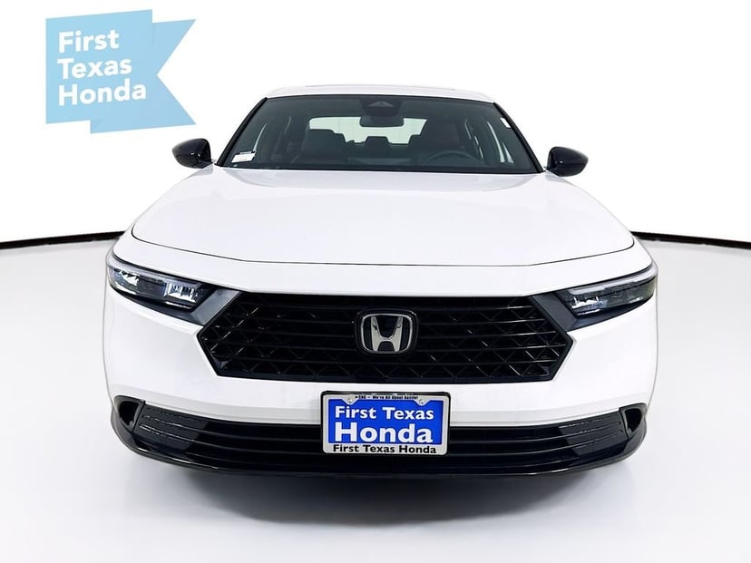 2026 Honda Accord Hybrid - Image 2