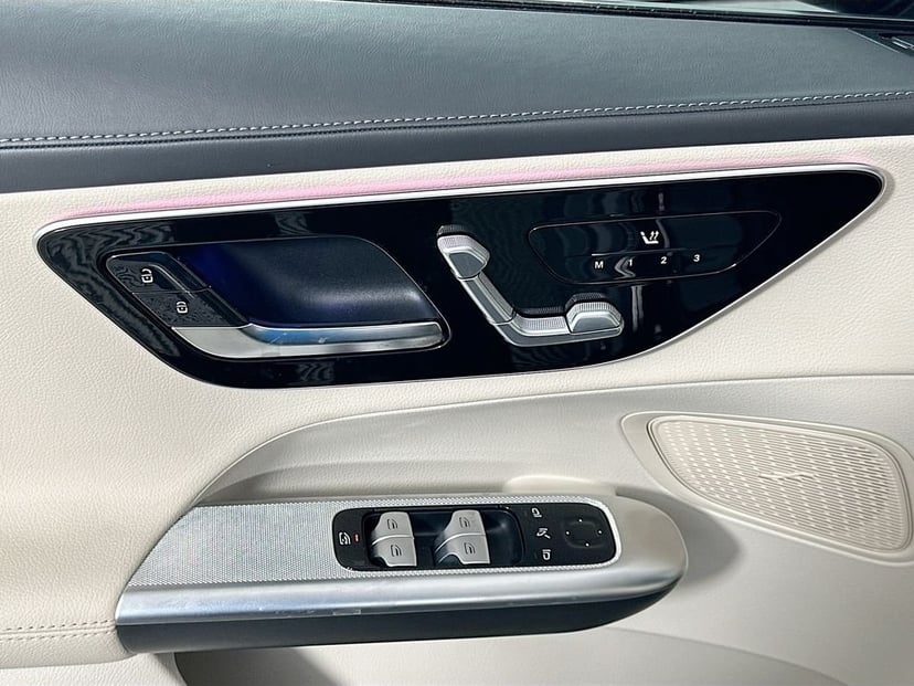 2024 Mercedes-Benz GLC - Image 17