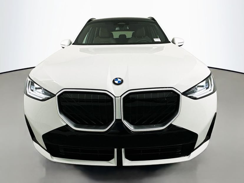 2026 BMW X3 - Image 2
