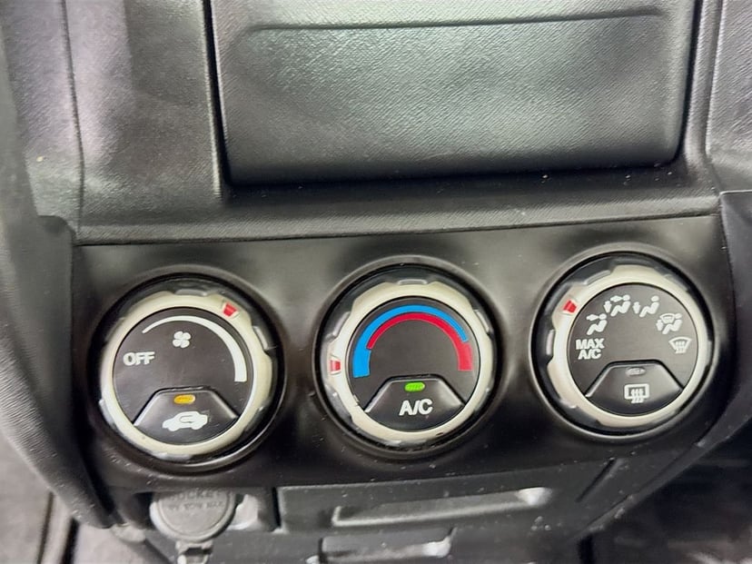 2003 Honda CR-V - Image 17