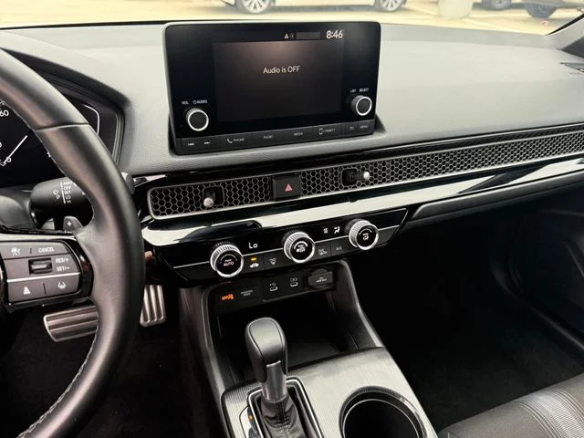 2025 Honda Civic - Image 20
