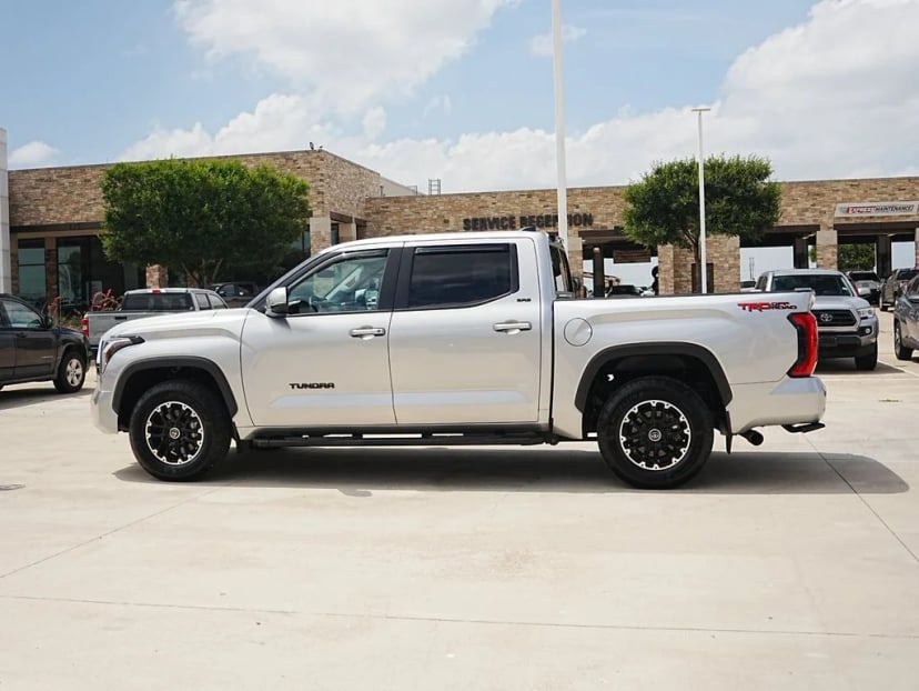 2024 Toyota Tundra - Image 1