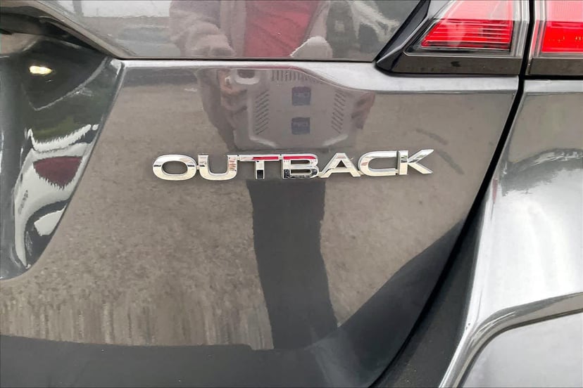 2020 Subaru Outback - Image 9