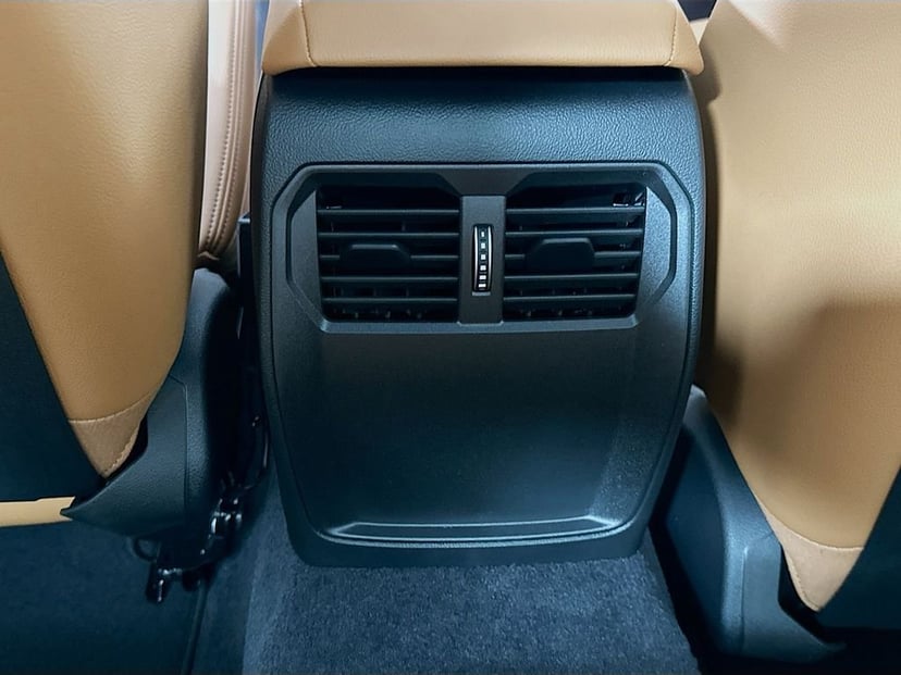 2026 BMW 4 Series - Image 18