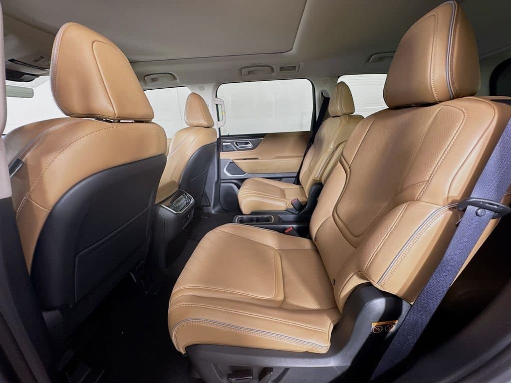 2026 INFINITI QX80 - Image 30