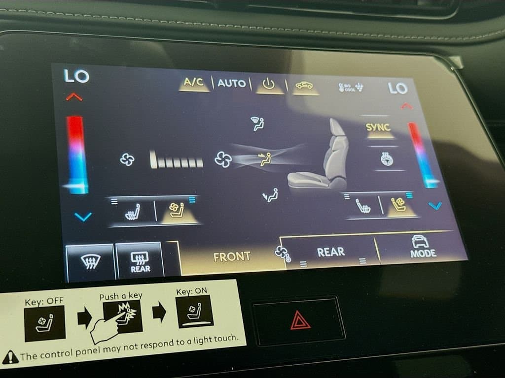 2026 INFINITI QX80 - Image 17