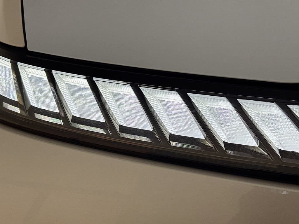 2026 INFINITI QX80 - Image 40