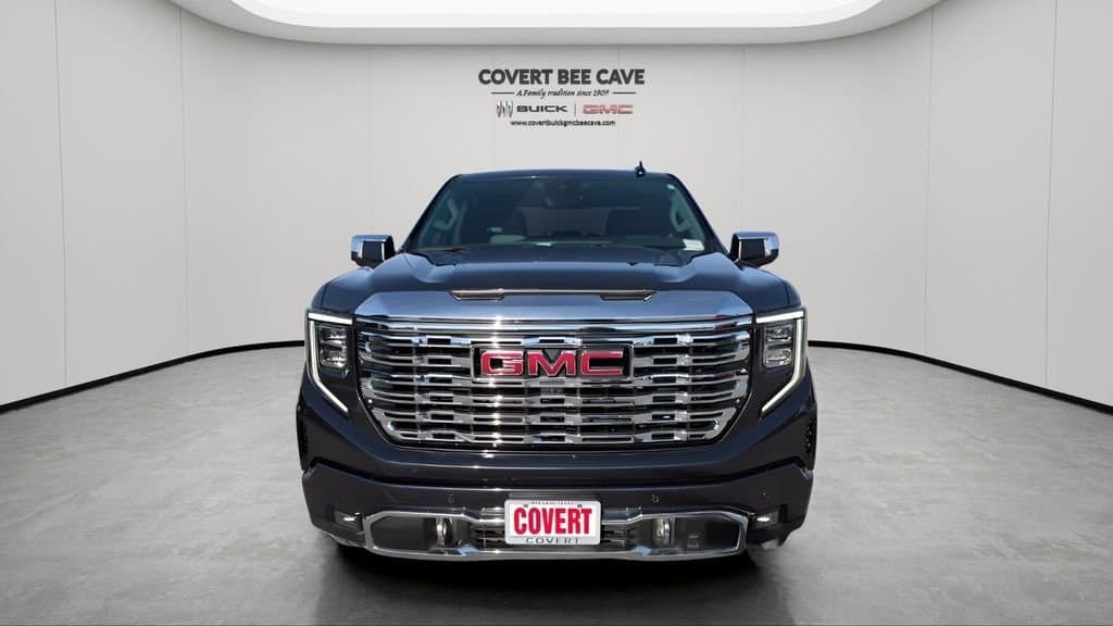 2024 GMC Sierra 1500 - Image 2