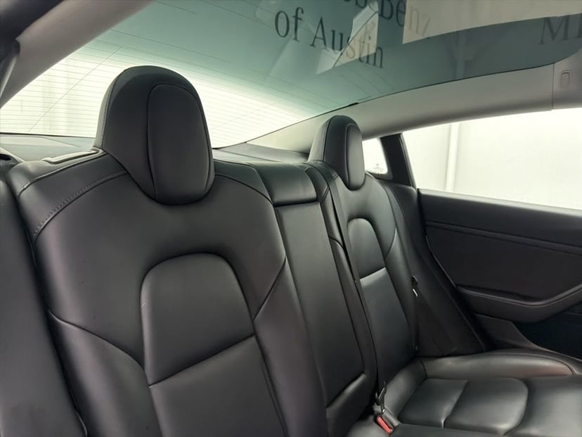 2022 Tesla Model 3 - Image 21