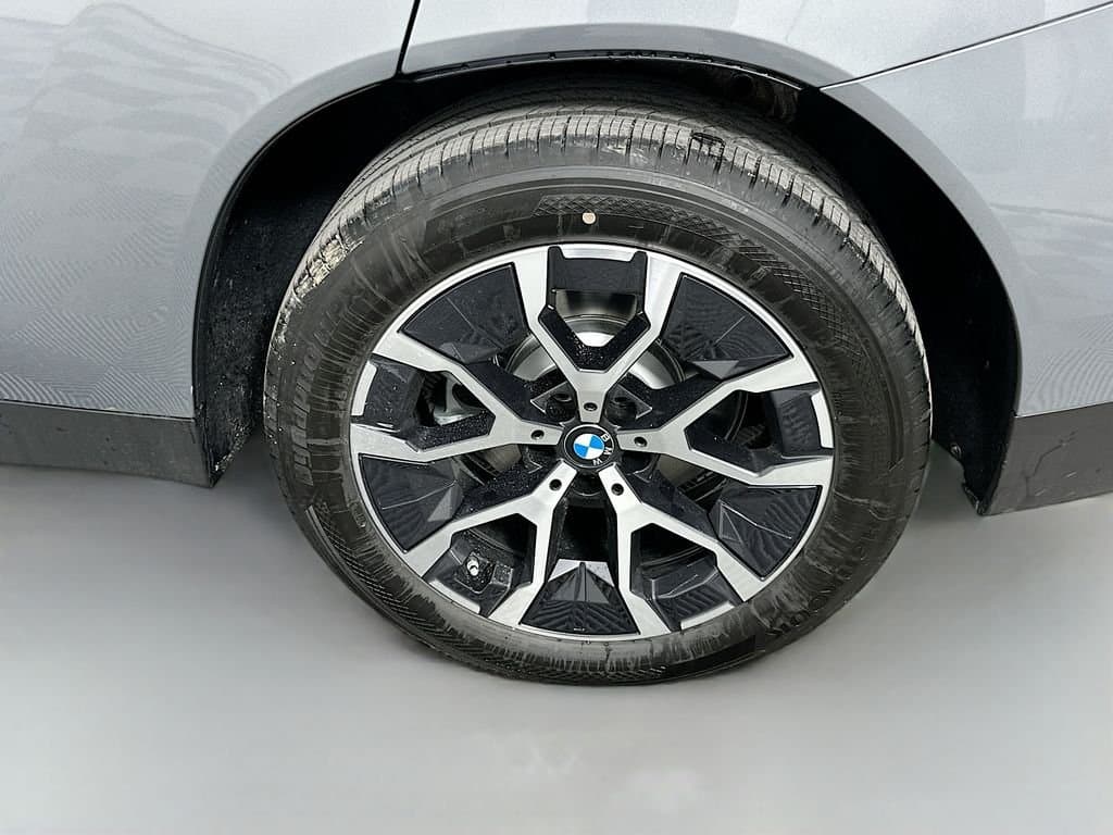 2025 BMW X3 - Image 23