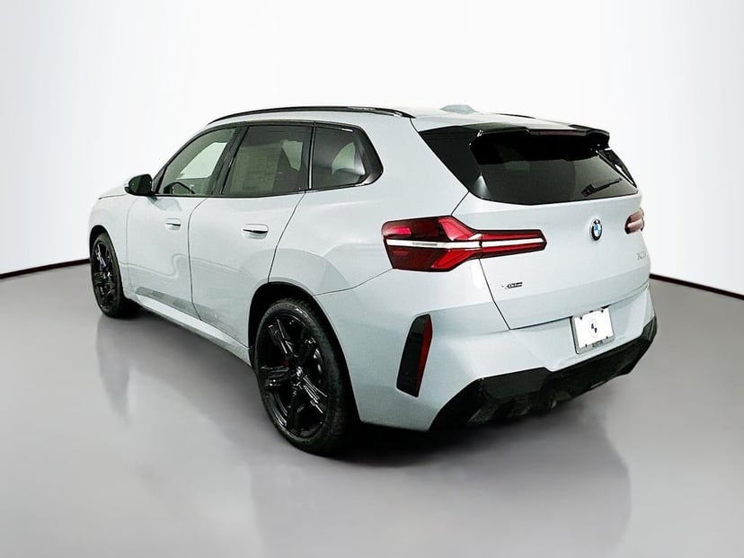 2026 BMW X3 - Image 7