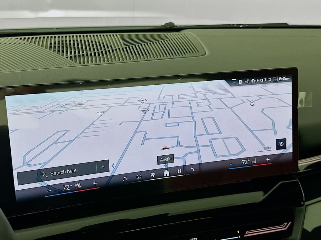 2025 BMW 5 Series - Image 12