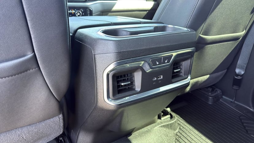2025 Chevrolet Silverado 1500 - Image 28