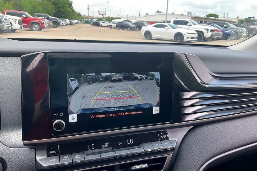 2026 Toyota Camry - Image 25