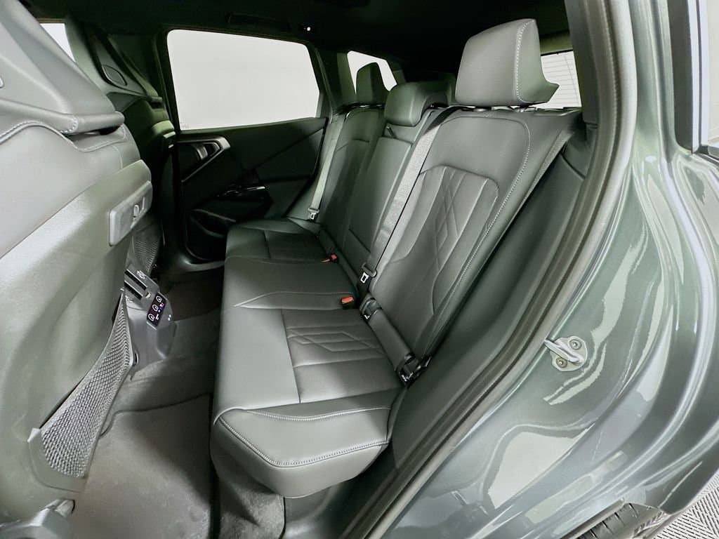 2026 BMW X3 - Image 17