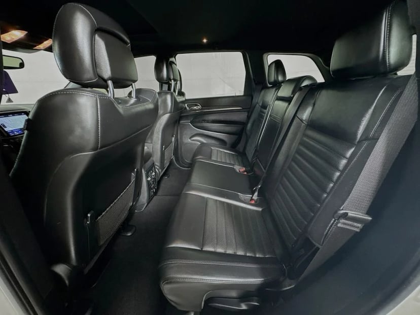 2020 Jeep Grand Cherokee - Image 28