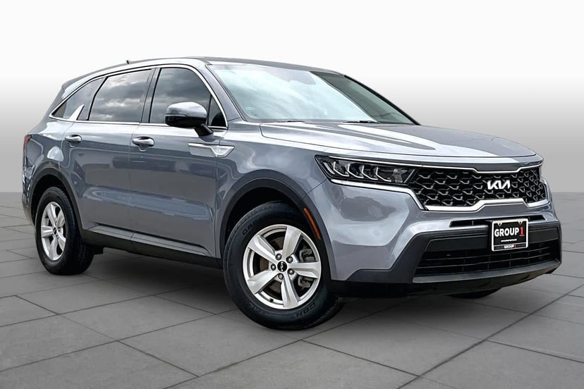 2022 Kia Sorento - Image 3