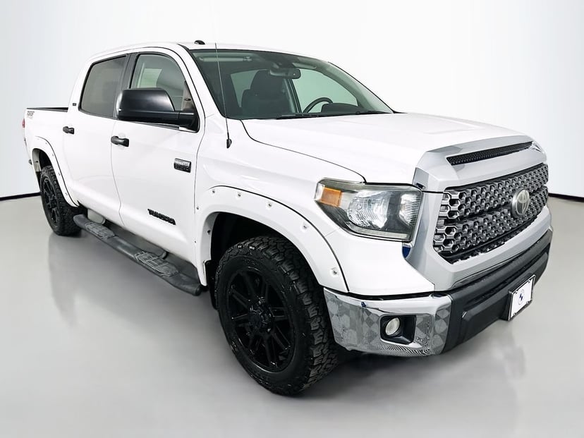 2018 Toyota Tundra - Image 3