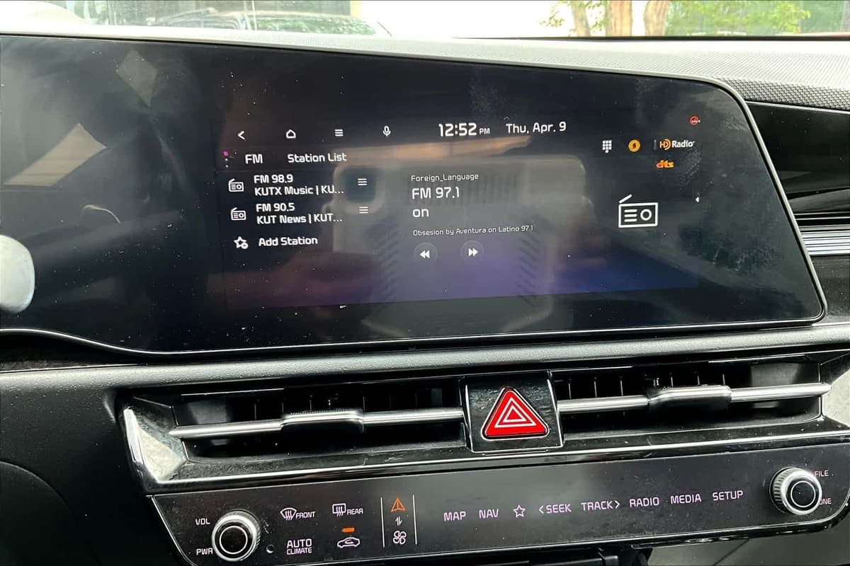 2023 Kia Niro Plug-In Hybrid - Image 31