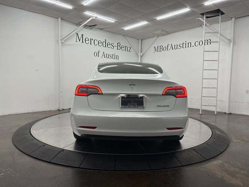 2019 Tesla Model 3 - Image 7