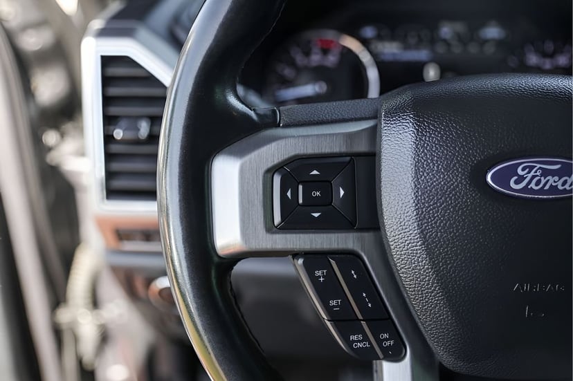 2022 Ford F-250SD - Image 17