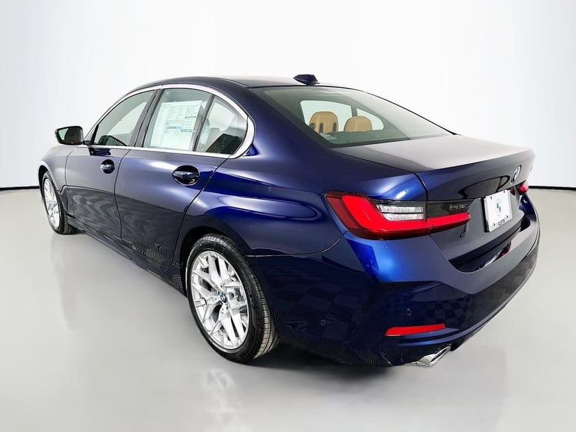 2026 BMW 3 Series - Image 7