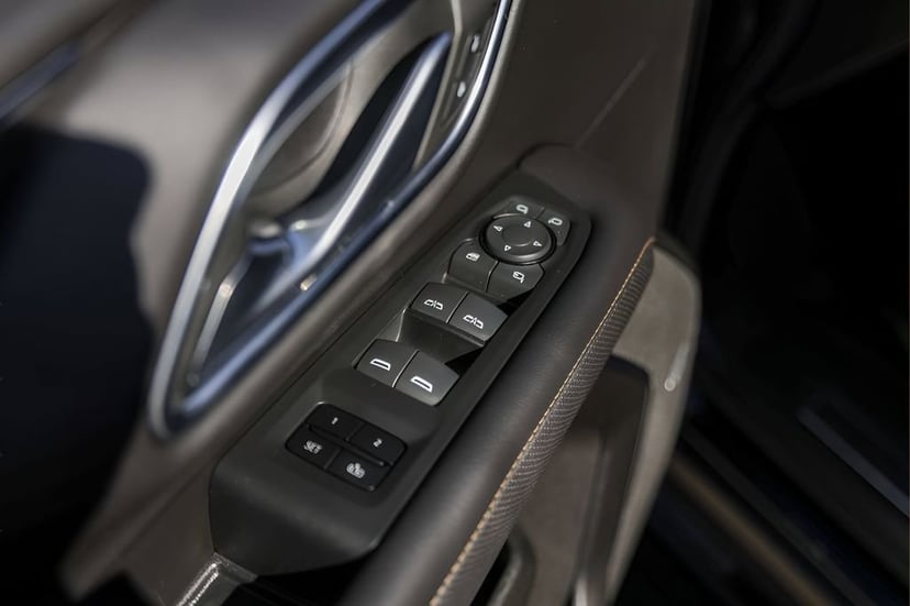 2022 GMC Yukon - Image 24