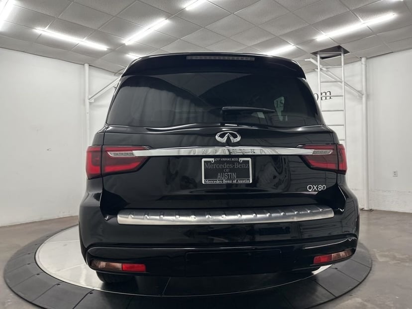 2018 INFINITI QX80 - Image 6