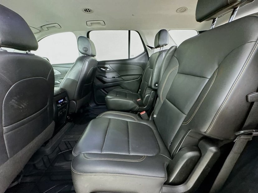 2020 Chevrolet Traverse - Image 30