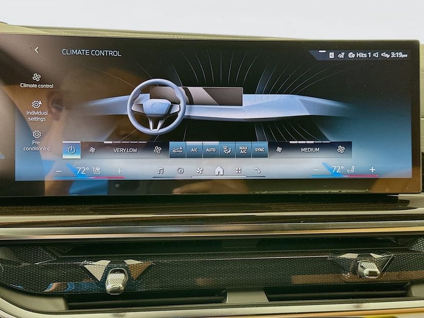 2026 BMW X5 - Image 14
