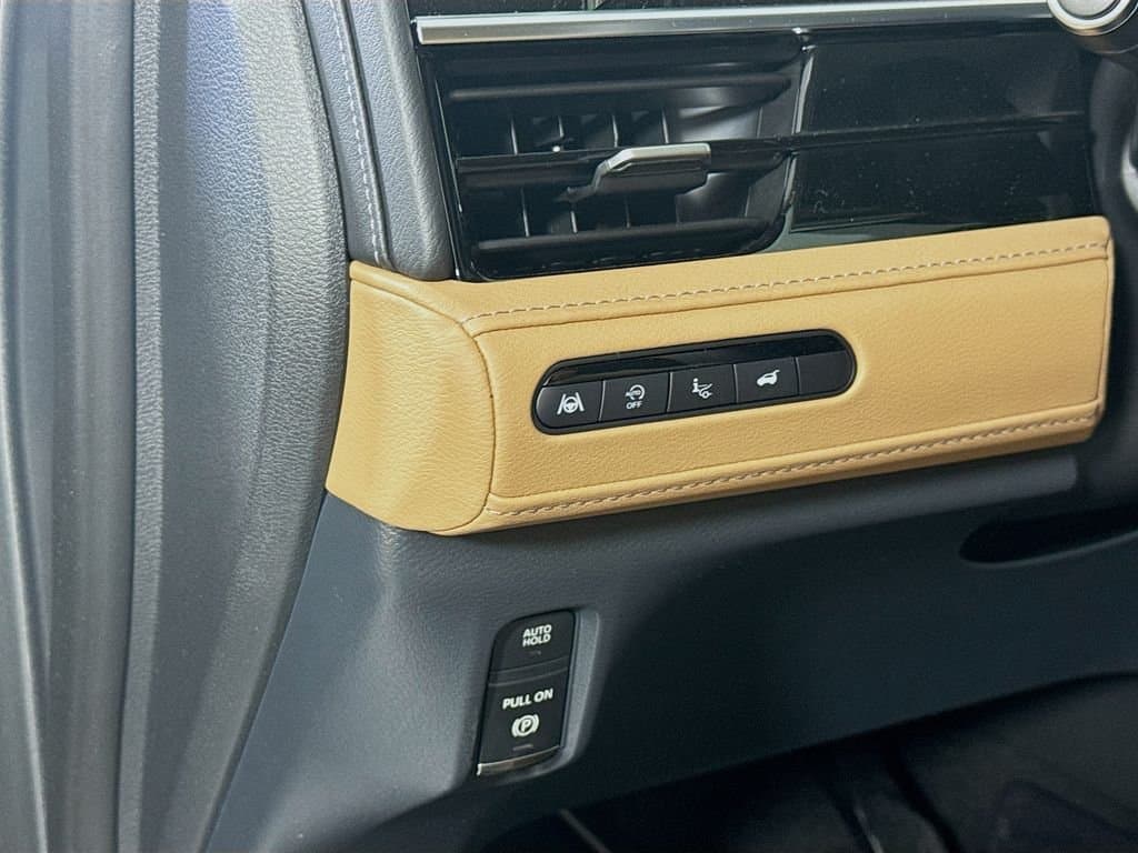 2026 INFINITI QX80 - Image 11