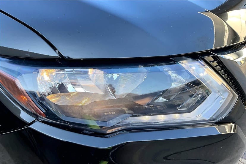 2017 Nissan Rogue - Image 26