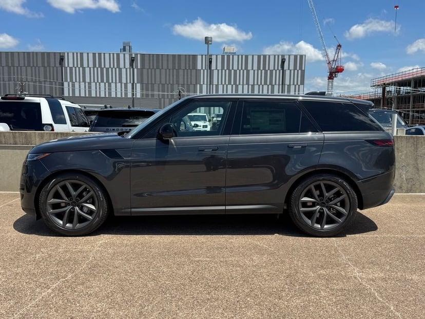 2026 Land Rover Range Rover Sport - Image 4