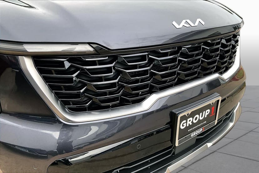 2025 Kia Sorento - Image 29
