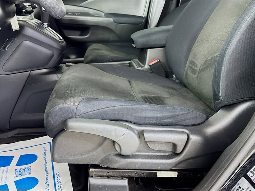 2015 Honda CR-V - Image 23