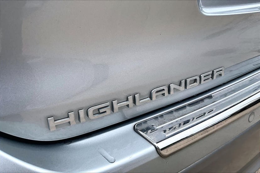 2021 Toyota Highlander - Image 31