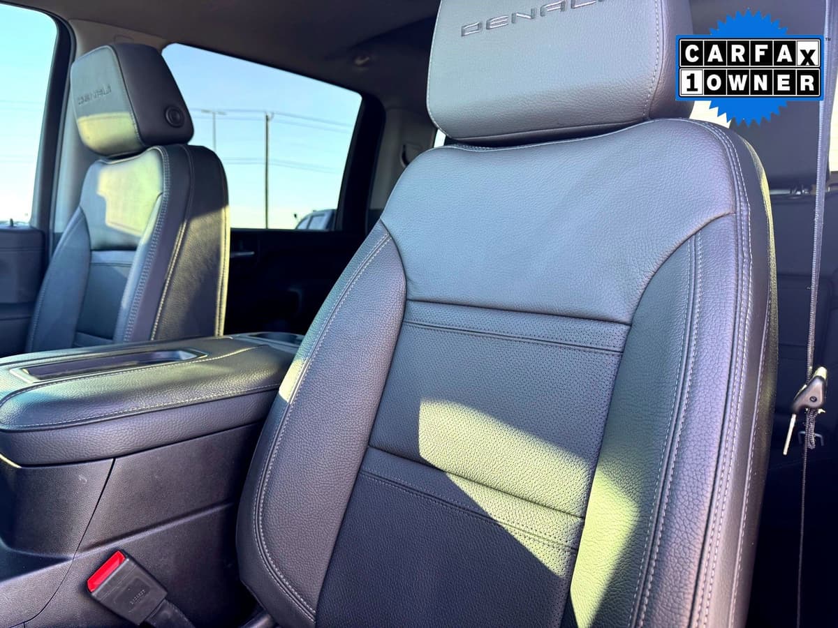 2022 GMC Sierra 2500HD - Image 13