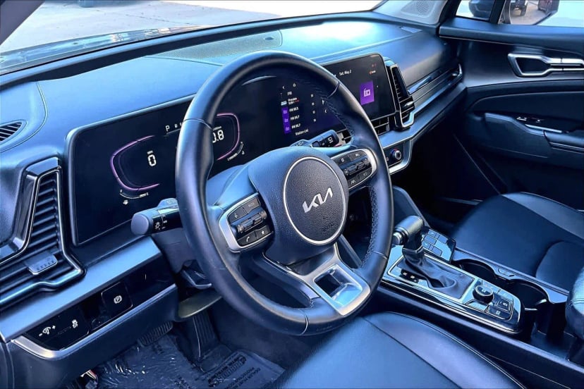 2023 Kia Sportage - Image 17