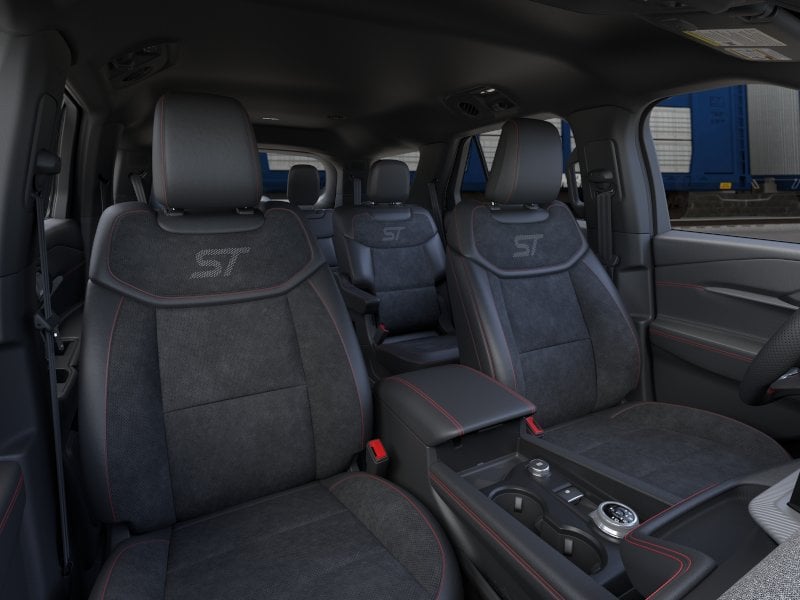 2026 Ford Explorer - Image 23