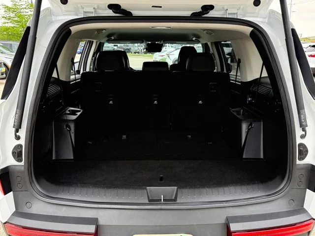 2024 Hyundai Santa Fe - Image 26