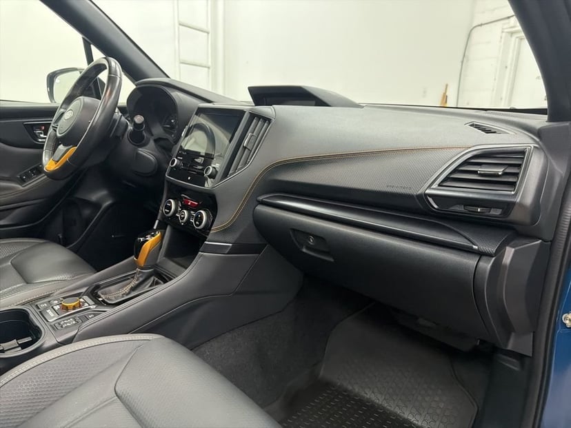 2022 Subaru Forester - Image 29